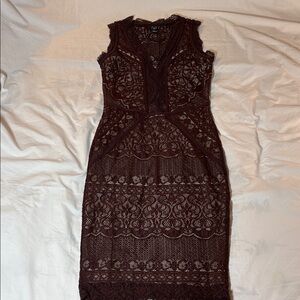 Windsor Burgundy Lace Bodycon Midi Dress